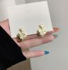 Agulha de prata Love Bear Ear Stud Brincos elegantes Novos brincos japoneses e coreanos sem furos para a orelha para meninas