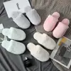 21 Nuevas zapatillas de algodón Baotou para otoño e invierno, versión coreana para mujer, cálidas, Lejia, suela gruesa, zapatillas para parejas, fabricantes, en representación, en stock