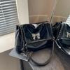 Bolso Niche de Estilo Coreano para Axila para Mujer Nuevo Diseño de Mariposa de Moda Bolso de Un Hombro Color Sólido de Alta Gama Ajustado Ajustado Bolso Tramp