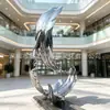 Acero Inoxidable Superficie de Espejo Escultura de Pluma Vestíbulo de Centro Comercial Adorno de Arte Abstracto de Pluma Oficina de Ventas Paisaje Metálico Personalizado