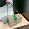 Bolsa Transversal Casual Simples Feminina 2024 Nova Moda Elegante Bolsa de Ombro Axila Versátil Moda para o Dia a Dia Pequena Quadrada