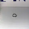 Temperamento Full Diamond Clavo de Hueso de Oreja Cruzado Acero de Titanio Clavo Plano para el Cartílago de la Oreja Hombres y Mujeres Versátiles Pendientes de Pareja Tendencia