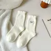 Meias Femininas para Primavera e Outono, Cano Médio Peluciado, Novo Estilo Popular 2026, Forradas com Lã Sintética, Espessadas, Quentes, Meias para Dormir, Meias Brancas Felpudas