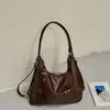 Nuevos Dijes para Bolsos Mini Simples Sensación de Alta Gama Bolsos de Tote Perezosos para Vacaciones para Mujeres Otoño Invierno Bolsos de Mano Retro