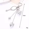 Nuevo Colgante Llavero de Metal con Forma de Corazón para Bolso, Decoración de Bolso, Accesorio de Teléfono de Nicho Y2K