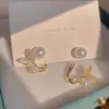 Brincos de Pérola Pendurados por Trás com Borboleta Cravejada de Diamantes para Mulheres Exquisitos de Alto Padrão Brincos de Tarraxa Design de Nicho da Moda Brincos de Luxo Leve Tendência