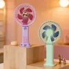 Ventilador de Escritorio para Estudiante con Base, Diseño de Dibujos Animados, Ajustable en Tres Velocidades, Ventilador Portátil Recargable por USB, Logo Personalizable