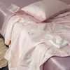 Conjunto de Colcha de Tencel para Resfriamento de Verão, Conjunto de Quatro Peças de Luxo com Núcleo de Colcha Fina de Seda de Gelo, Colcha de Verão Lavável à Máquina