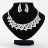Corrente para Clavícula Novo Estilo Joias Brincos de Strass para Noiva Conjunto de Colar Pingente Feminino Corrente Curta para Suéter Joias N344