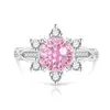 Transmisión en vivo venta caliente: Anillo de girasol con diamantes de alto carbono y gemas de colores con corte de fuegos artificiales, moderno y versátil, bañado en oro real, disponible para dropshipping