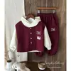 Conjunto Masculino Primavera e Outono 2025 Novo Estilo Macacão Infantil Colete Conjunto de Duas Peças Estiloso Algodão Roupas de Outono para Meninas