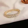 Pulsera Abierta Ancha de Borde Completo con Diamantes Europeos y Americanos Personalizada Transfronteriza Exquisita Moda Lujo Ligero Versátil Joyería Súper Brillante Fuente Fabricante