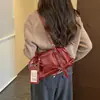 Bolso de hombro casual vintage de gran capacidad para mujer, para ir al trabajo, nuevo modelo de verano 2026, alto valor estético, diseño simple