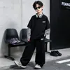 Roupa Infantil Conjunto para Meninos Outono 2026 Novo Moletom Esportivo de Outono para Crianças de Meia-idade e Mais Velhas Meninos Bonitos Estilo Primavera e Outono Tendência