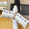 Almohada larga de terciopelo de leche para adultos, adecuada para dormir de lado, almohada para abrazar las piernas, extraíble y lavable, cojín para cabecera, cojín para sofá, protector de cama para niños