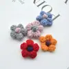Versão coreana de flor de cinco pétalas de lã crochê acessórios de cabelo feitos à mão acessórios para joias DIY material de presilha infantil corda de cabelo