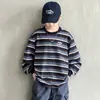 Camiseta de manga larga a rayas para niño, adecuada para primavera y otoño, con estampado de letras en la espalda, corte holgado y cómodo, estilo casual para niños
