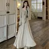 Conjunto de Traje Estilo Universitario Dulce Dopamina Cepillada para Mujer Top de Manga Larga Falda Larga de Cintura Alta Conjunto de Dos Piezas Súper de Hada