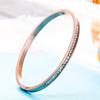 Pulsera sencilla de acero de titanio de alta calidad con incrustaciones de diamantes para mujer, diseño de nicho ins, lujo ligero, celebridad de internet, no se desvanece, joyería exquisita de fábrica