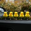 Pato pequeño meneando la cabeza Adornos pequeños para coche Pantalla de consola central Adornos decorativos Pato amarillo pequeño creativo y lindo