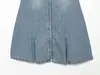 Mini vestido jeans azul lavado sem mangas com gola, zíper frontal completo, silhueta evasê acinturada, vestido jeans hot girl, em estoque para pedidos em atacado