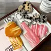 Colgante de Set de Peine Espejo Acrílico en Forma de Corazón, Accesorio de Bolsa Simple y Versátil, Llavero de Peine con Mango Portátil