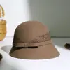 2026 Nuevo Estilo Sombrero Pequeño Elegante Estilo Hepburn Francés para Mujer, Sombrero de Fieltro de Malla de Lana, Sombrero de Pescador Cálido para Viaje