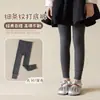 Medias infantiles para primavera y otoño, pantimedias de color liso para niñas, de cintura alta, con pie, calcetines de una pieza a rayas verticales versátiles al por mayor