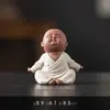 Figura de monje de arcilla púrpura estilo Zen chino, personaje de cerámica, monje pequeño lindo estilo budista, decoración de mesa de té