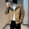 Abrigo para hombre de belleza callejera nuevo 2023 explosión moda marca levita de cuello guapo otoño casual corto