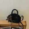 Bolso Boston de Lunares Otoño/Invierno para Mujer 2026 Nuevo Estilo Bolso de Hombro Único Cruzado Versátil para Viajes Cotidianos Diseño de Nicho Pequeño de Alta Gama