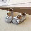 Sapatos de Couro com Laço Estilo Pequeno Chanel da Moda para Meninas 2026 Verão Novo Malha Respirável Mary Jane Sapatos de Princesa