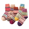Calcetines de rizo coreanos de invierno en caña de punto grueso lindo estilo étnico retro cálidos gruesos calcetines para mujer de lana de tracción para mujer