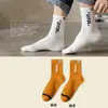 Calcetines Zhuji Otoño e Invierno Calcetines de Media Pantorrilla para Hombres, Antiolor, Absorbentes de Sudor, Transpirables Deportivos Calcetines de Caña Alta, Calcetines Largos para Hombres y Mujeres