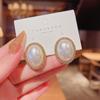 Aretes de Perlas Barrocas Retro Franceses Diseño para Niñas Aretes Simples Pin de Plata S925 Aretes Elegantes de Celebridad de Internet