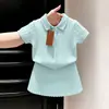 Conjunto de punto azul de verano 2026 para niñas estilo coreano, conjunto de dos piezas con falda y polo de manga corta para niña pequeña