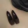 Mocassins rasos de bico quadrado e sola reta para mulheres, novo modelo 2026, sapatos estilo coreano vintage com laço