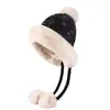 Nuevo Gorro de Lana Tejido para Otoño e Invierno para Mujer, para Exteriores, Forro Polar, Protección Auditiva Cálida para Ciclismo, Gorro sin Visera, Bola de Pelo, Gorro Mongol
