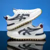 Zapatos Retro Forrest Gump para Hombre Todas las Estaciones Cómodos Transpirables de Malla Casuales Deportivos de Moda Suela Gruesa que Aumenta la Altura Zapatos de Entrenamiento Alemanes