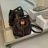 Bolsa pequena de luxo estilo francês para mulheres 2026 nova moda outono e inverno padrão diamante bolsa saco design de nicho bolsa transversal