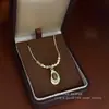 Colar Maillard Olho de Tigre Aço Titânio Luxo Leve High-End Corrente de Clavícula Dourado Quebrado Acessório de Temperamento Versátil Moda Retrô