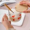 Taza de vidrio con asa y tapa, taza de leche con escala de dibujos animados de alto valor de color, taza de agua con pajita para niños para el hogar