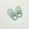 Fábrica de Origen de Broches Giratorios de Figura de Ocho, Galvanizados en Tres Colores, Opcional con Esmalte Sellado, Paquete de 50 Llaveros para Joyería de Aleación de Zinc
