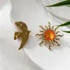 Broche Vintage de Esmalte Pomba da Paz, Broche de Metal Luxuoso em Formato de Sol, Acessório Personalizado para Roupas Femininas em Estoque