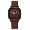 Reloj Cuadrado Estilo Academia Coreana Moda Casual Simple Temperamento para Estudiantes de Secundaria y Preparatoria Color Caramelo Silicona Reloj de Pulsera Pequeño