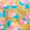 Perlas de lavandería 4 en 1 fragancia duradera Limpieza multiefecto protección del color suavizante detergente concentrado para ropa a granel perlas de lavandería al por mayor