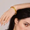 Marca Rice Duoduo Pulsera Simple de Apertura Redonda de Acero Inoxidable Chapado en Oro de 18K Joyería Nueva Francesa Ins