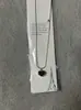 Novo Pingente de Colar Estilo Chanel com Coração de Pêssego em Resina, Luxo Leve, Colar Simples e Elegante para Clavícula, Presente, Direto do Fabricante