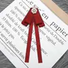 Gravata Borboleta Estilo Coreano Fivela Pin para Mulheres Broche de Corsage Tendência Novo Estilo Camisa Broche Decorativo para Gola Fita Gravata Borboleta Pequena