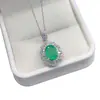 Colgante de Esmeralda Natural Transfronterizo Accesorios para Mujer Nicho de Alta Gama Joyería de Plata 925 7*9 Joyería de Lujo Venta Directa de Fábrica